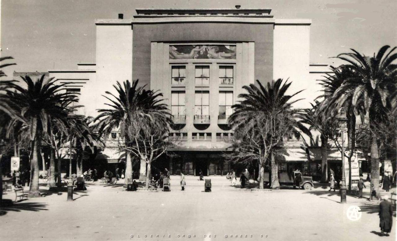 Sidi bel abbes 532- Theatre COLLECTION DES AMIS DE ND DE SANTA CRUZ.jpg